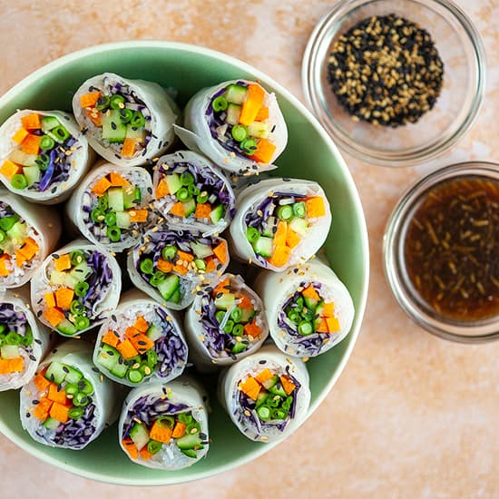 Regenboog springrolls