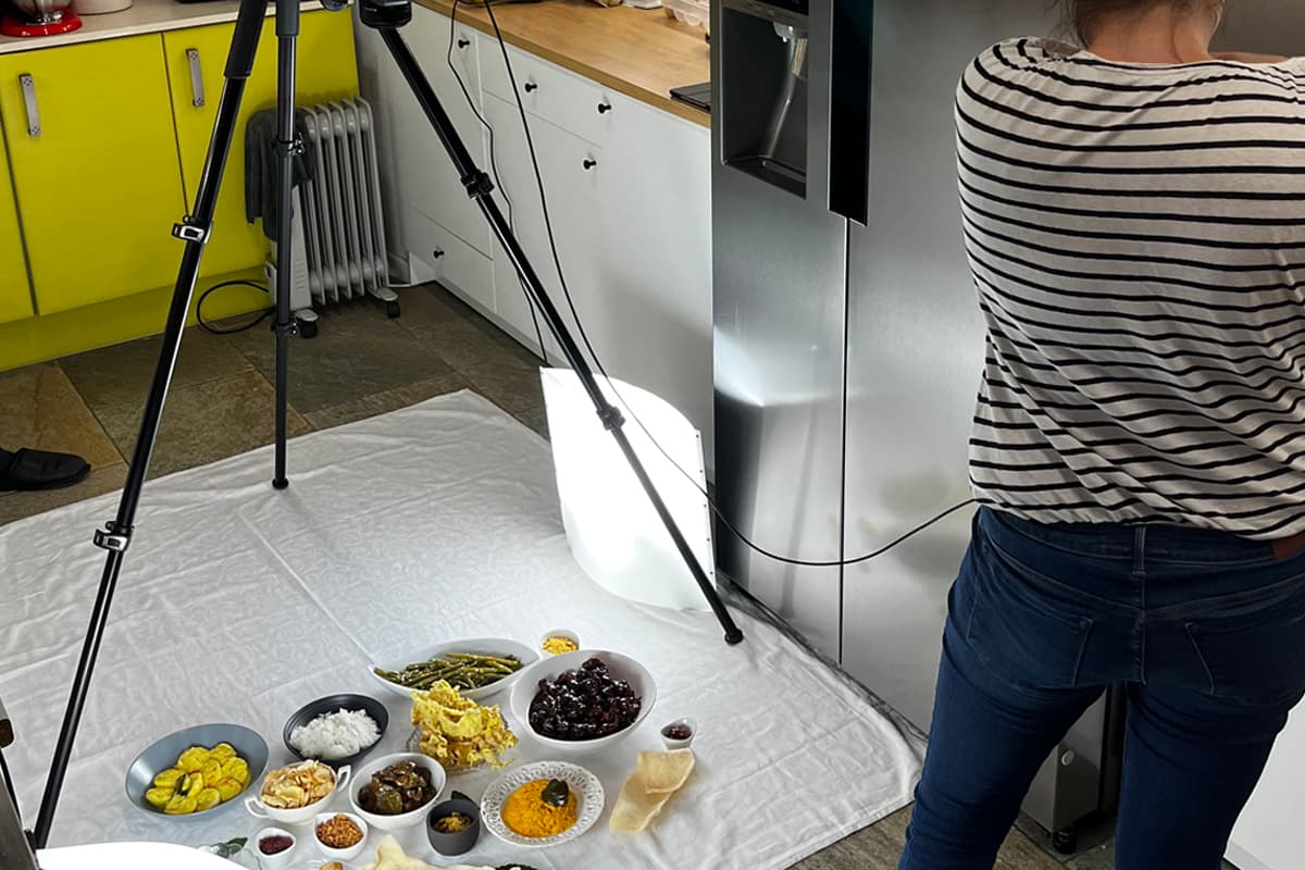 Van recept tot publicatie: achter de schermen van een foodblog - fotograferen Indische rijsttafel