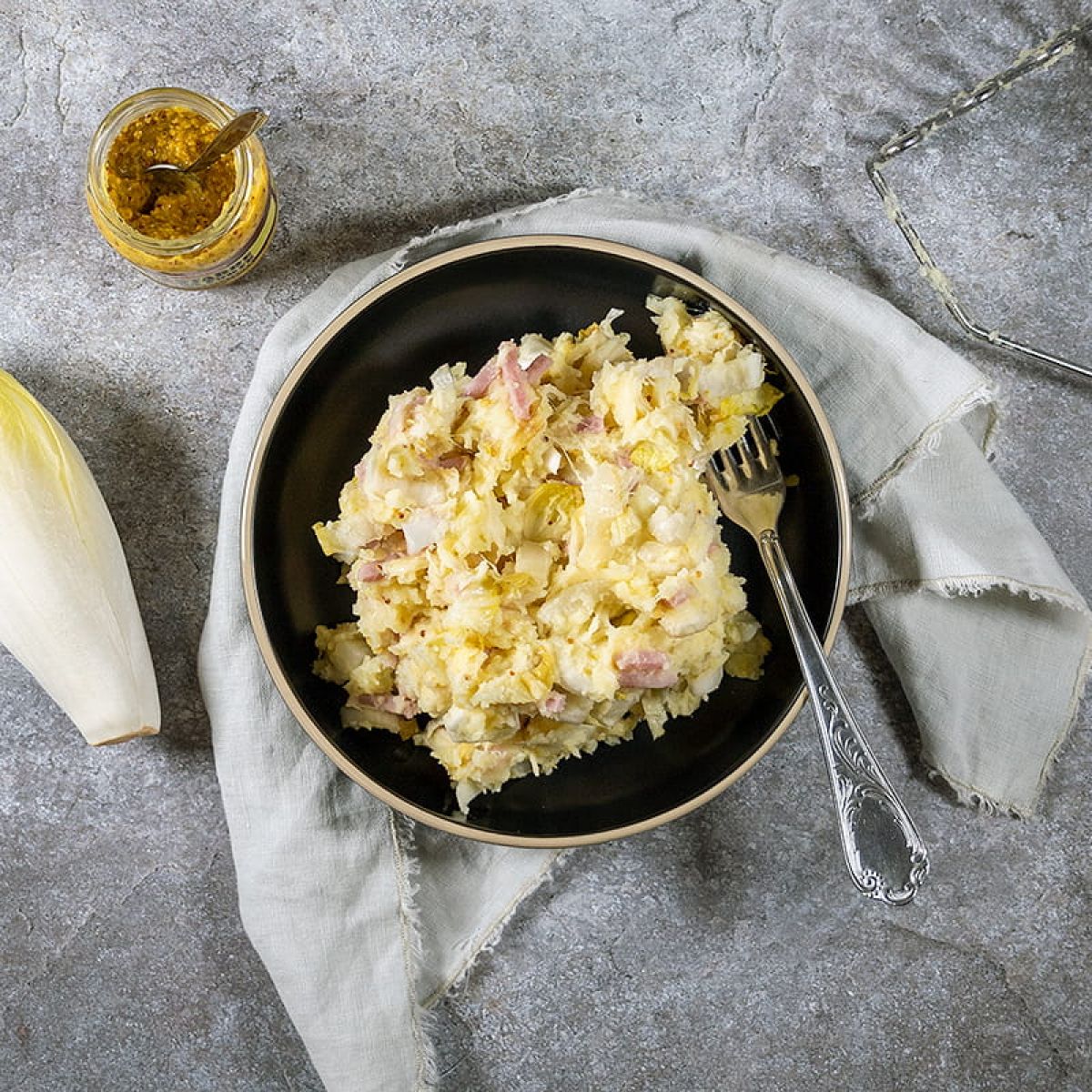 Witlof stamppot met ham en kaas