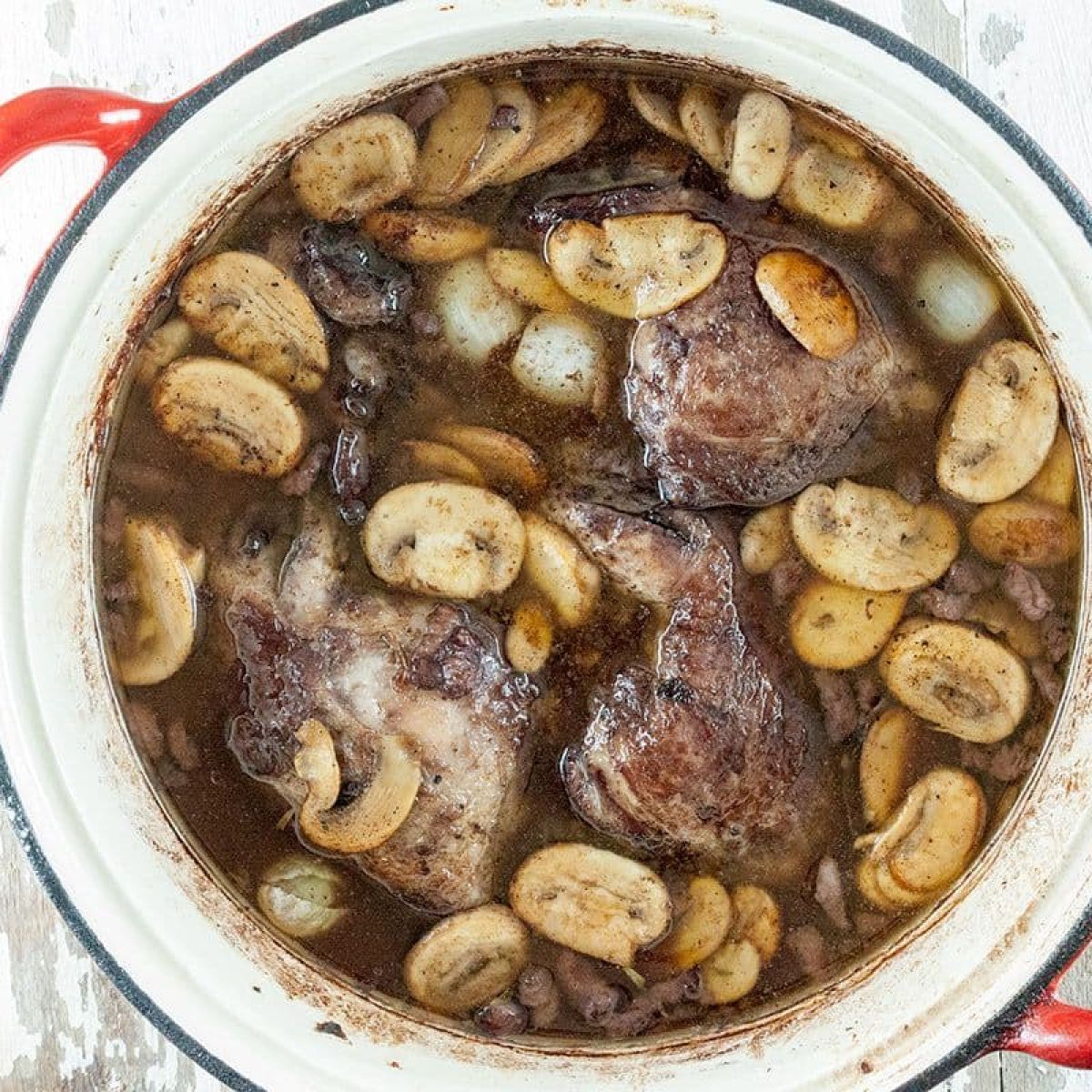 Coq au vin op klassieke wijze