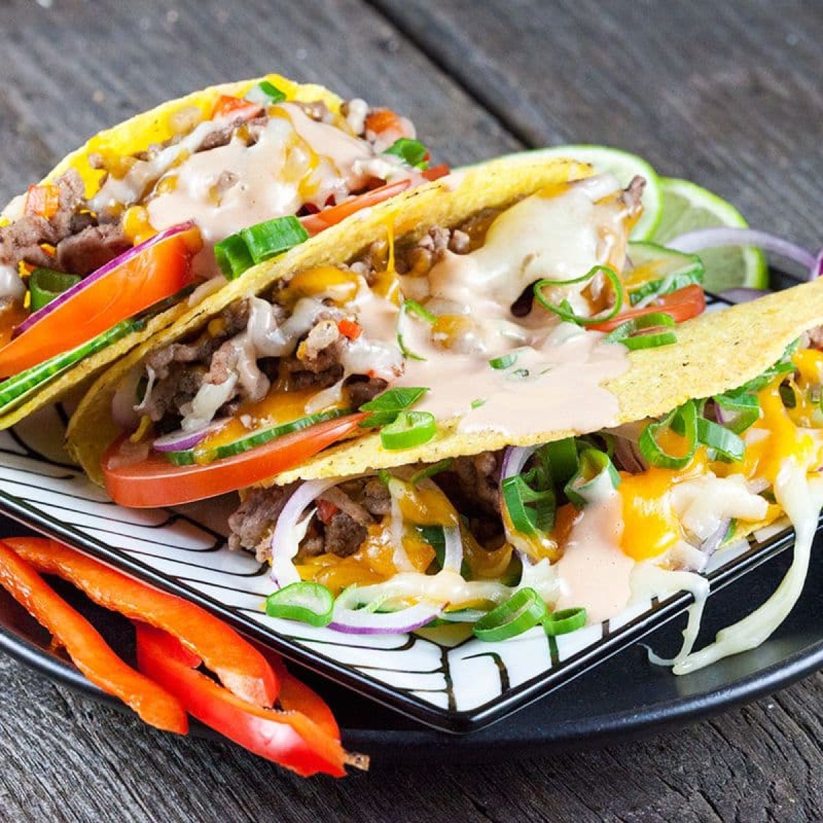 Gruyère en cheddar kaas taco's