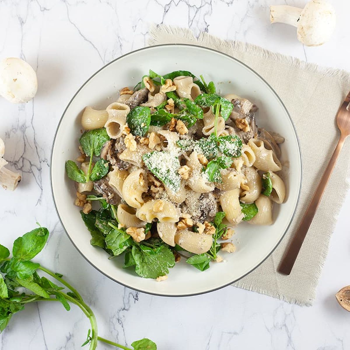 Romige pasta met champignons