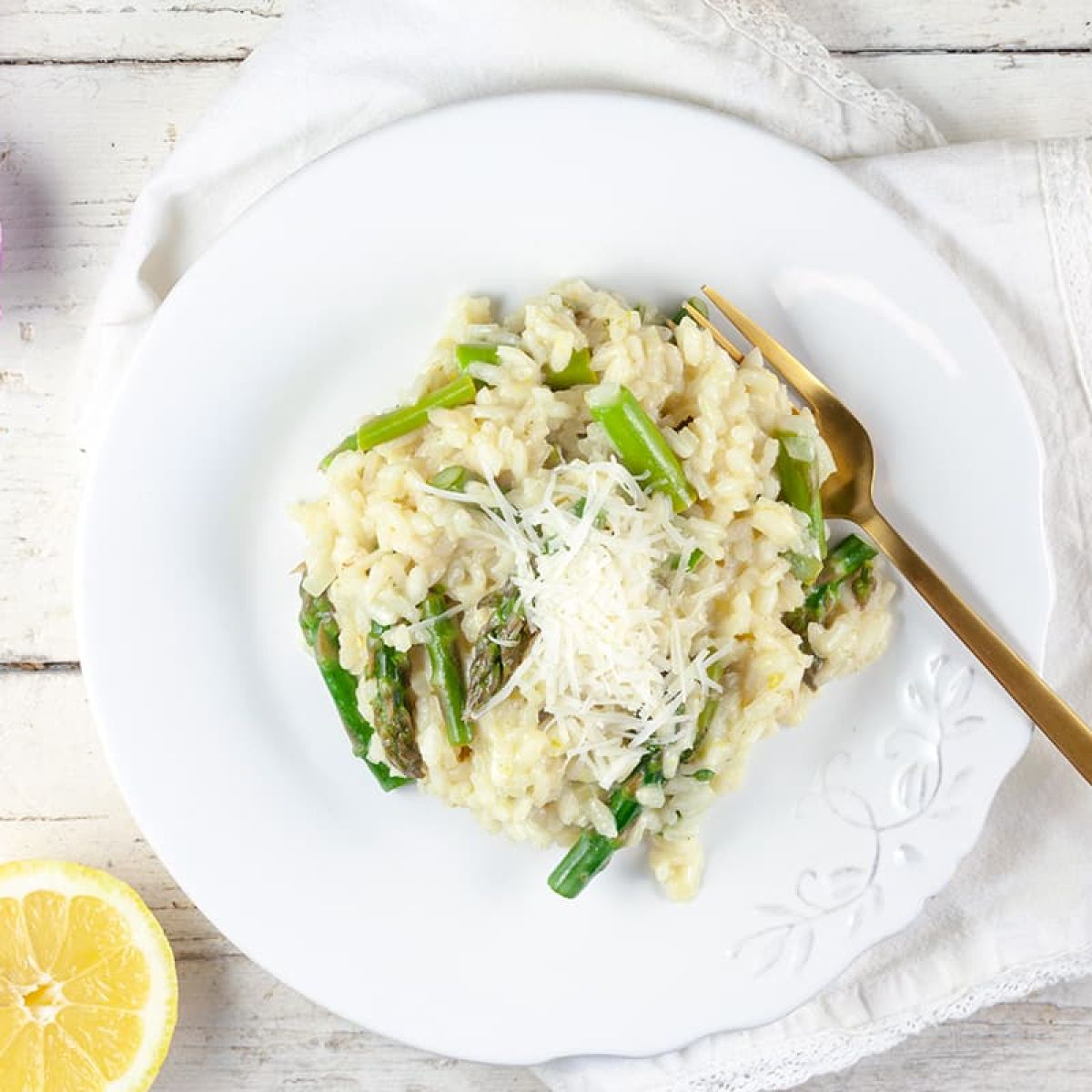 Risotto met groene asperges en citroen