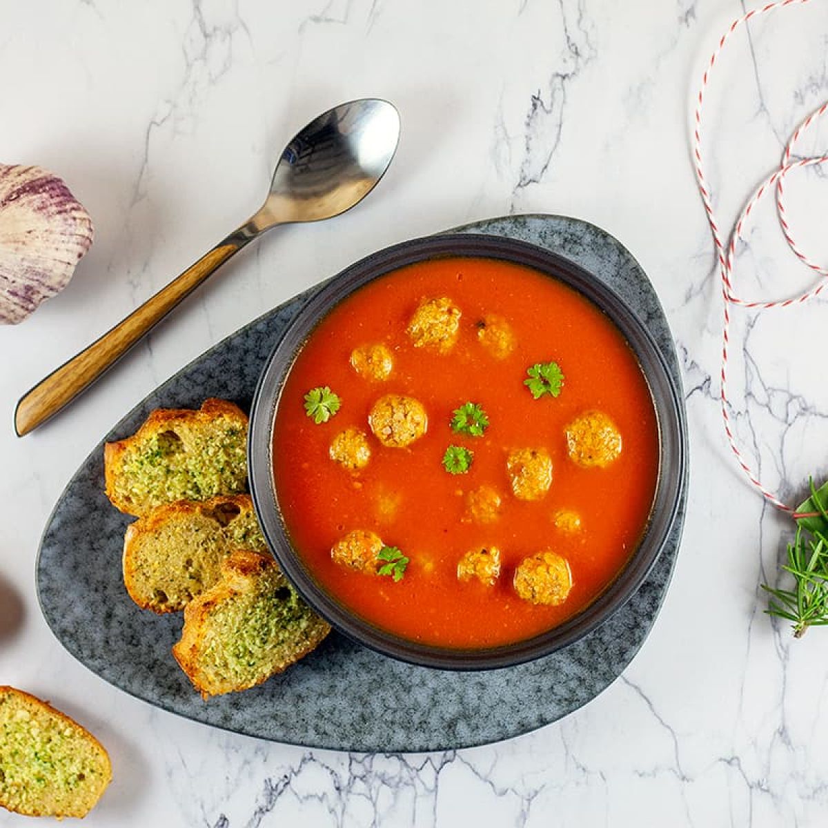 Tomatensoep met balletjes