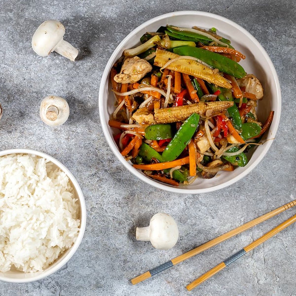 Tjap tjoy met kip met bami of rijst - snel klaar
