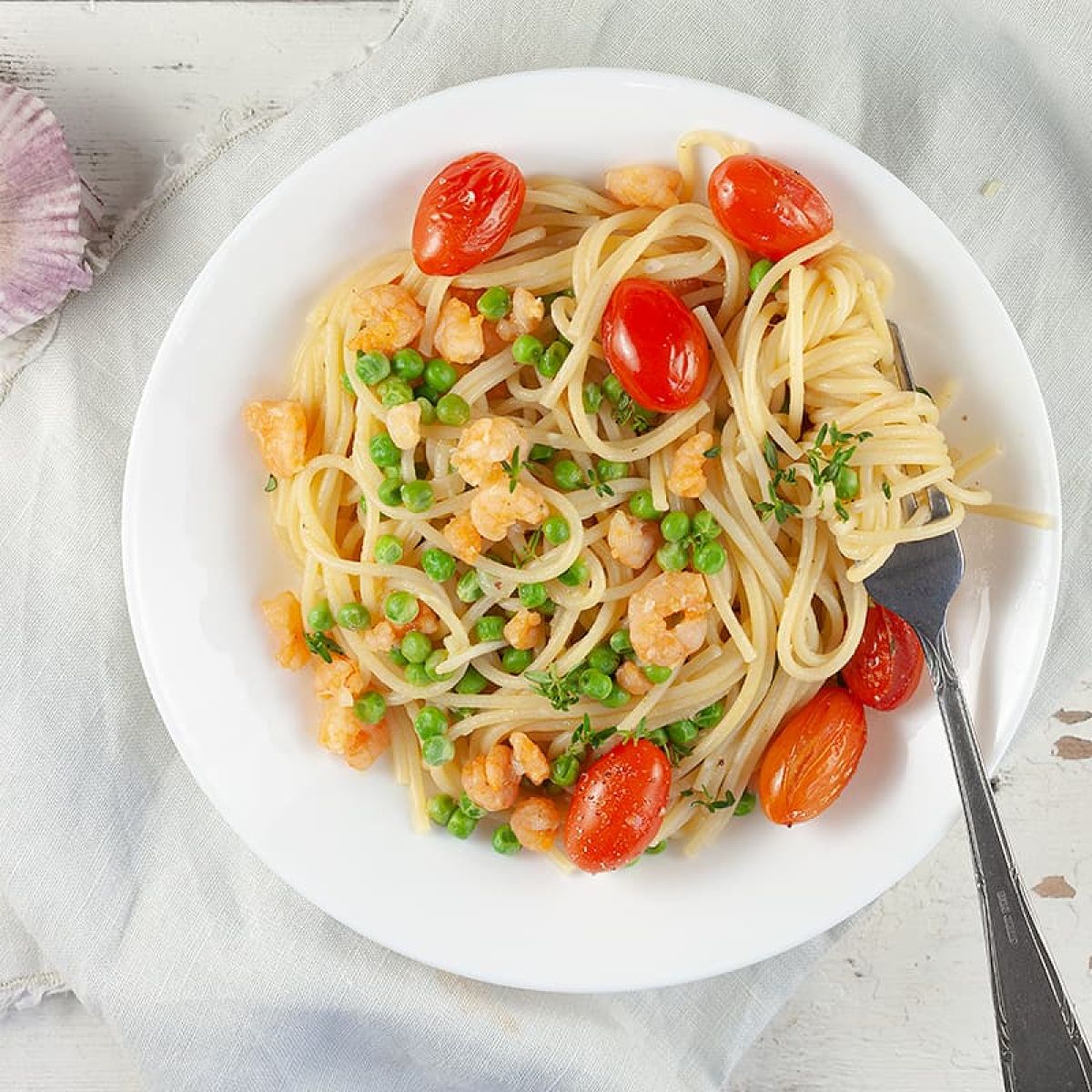 Spaghetti met garnalen en erwten - snel doordeweeks recept
