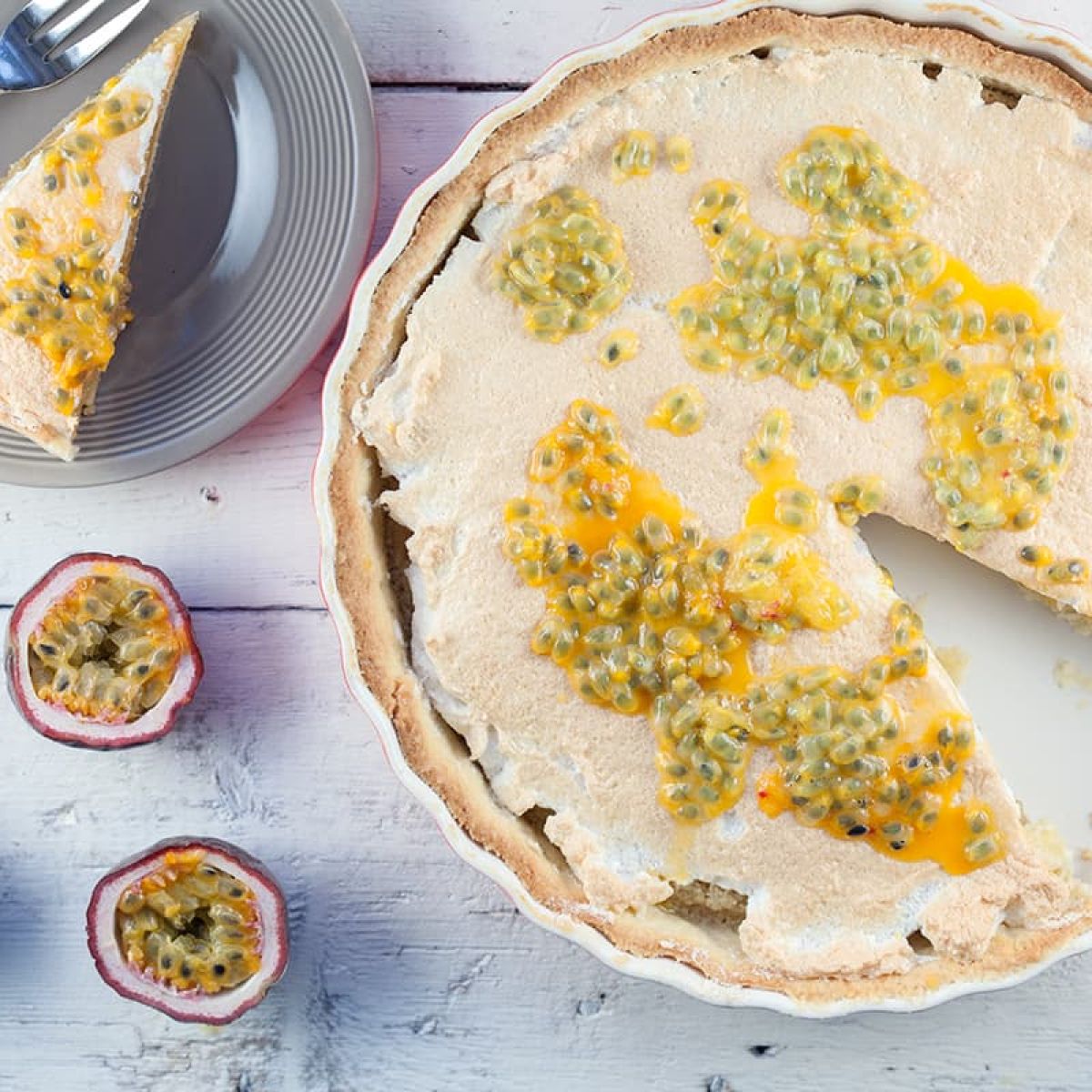 Frangipane en passievrucht taart