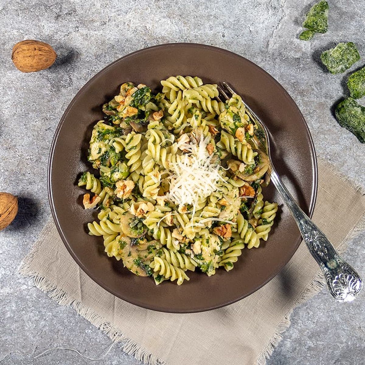 Pasta met spinazie en kip