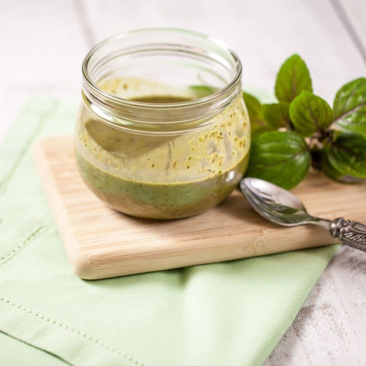 Afrikaanse blauwe basilicum vinaigrette