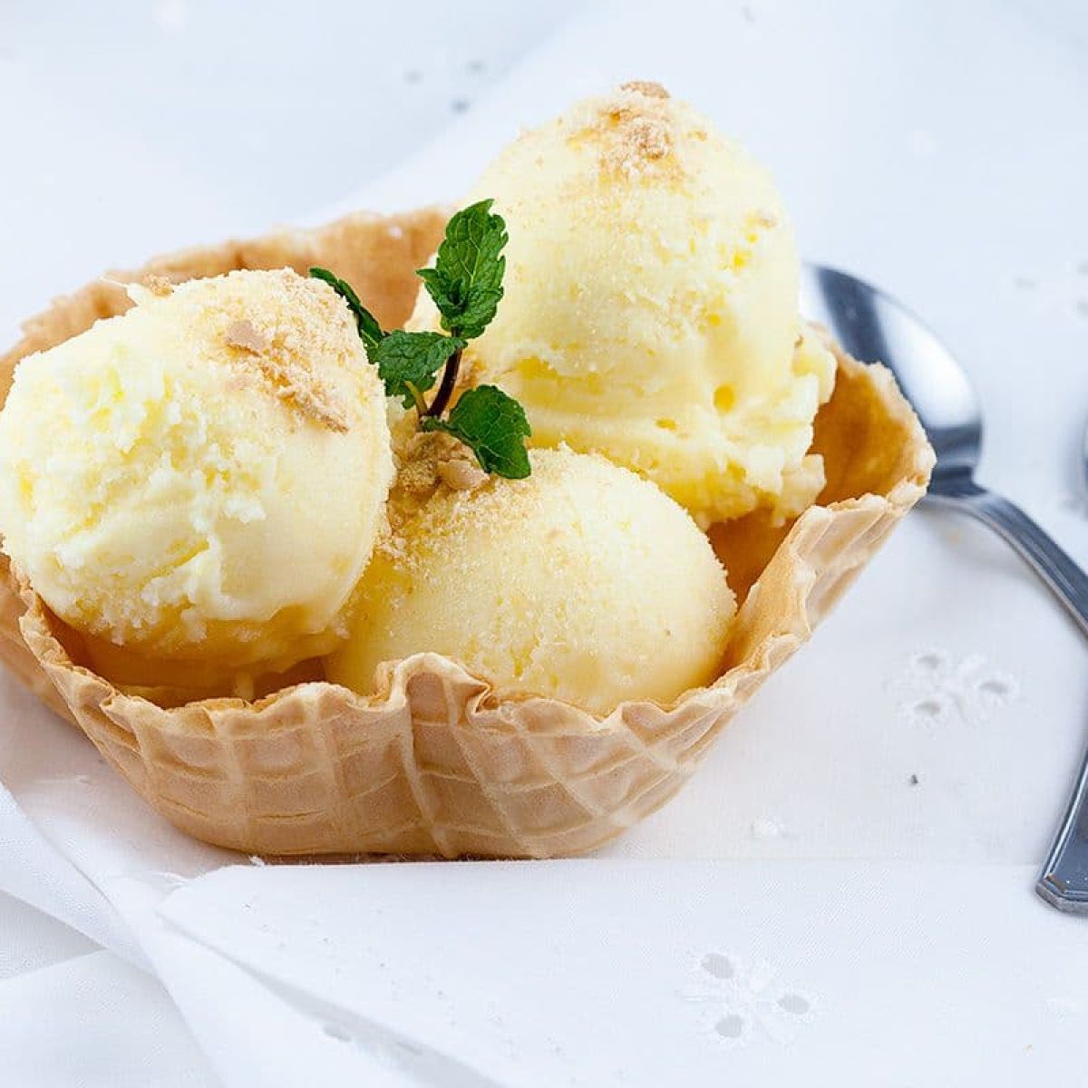 Bevroren yoghurt met mango - makkelijk fro-yo recept!