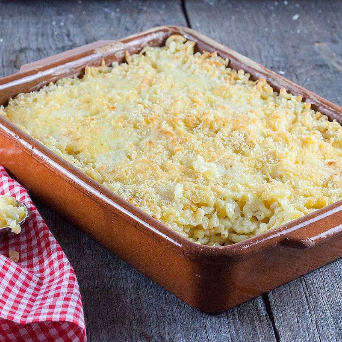 Macaroni met kaas uit de oven