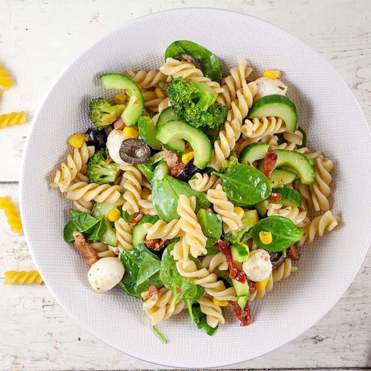 Pastasalade met broccoli