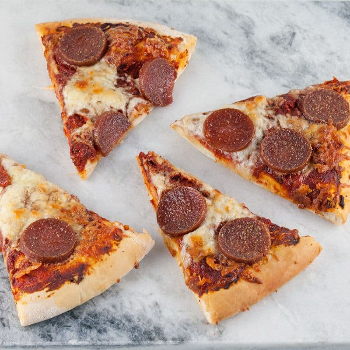 Pizza salami - simpel Italiaans recept