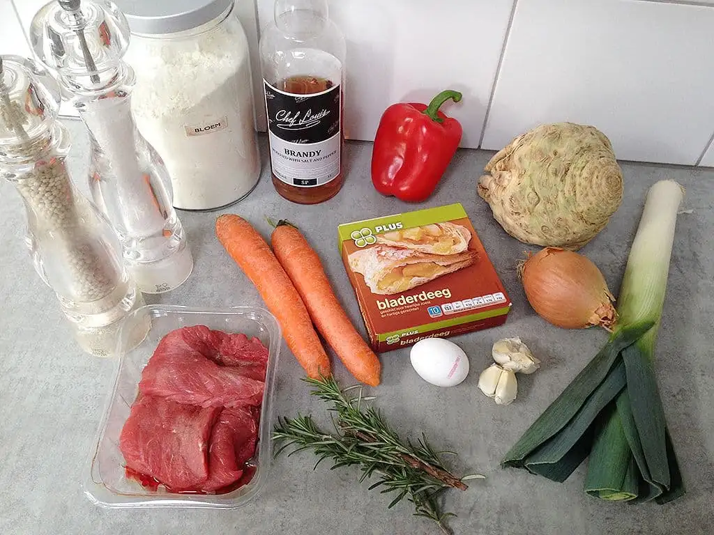 Stoofpotje in bladerdeeg ingrediënten