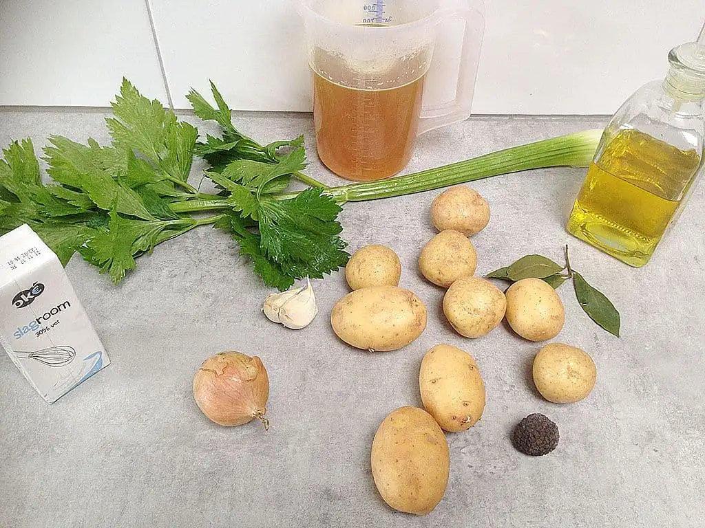Aardappel-truffelsoep ingrediënten