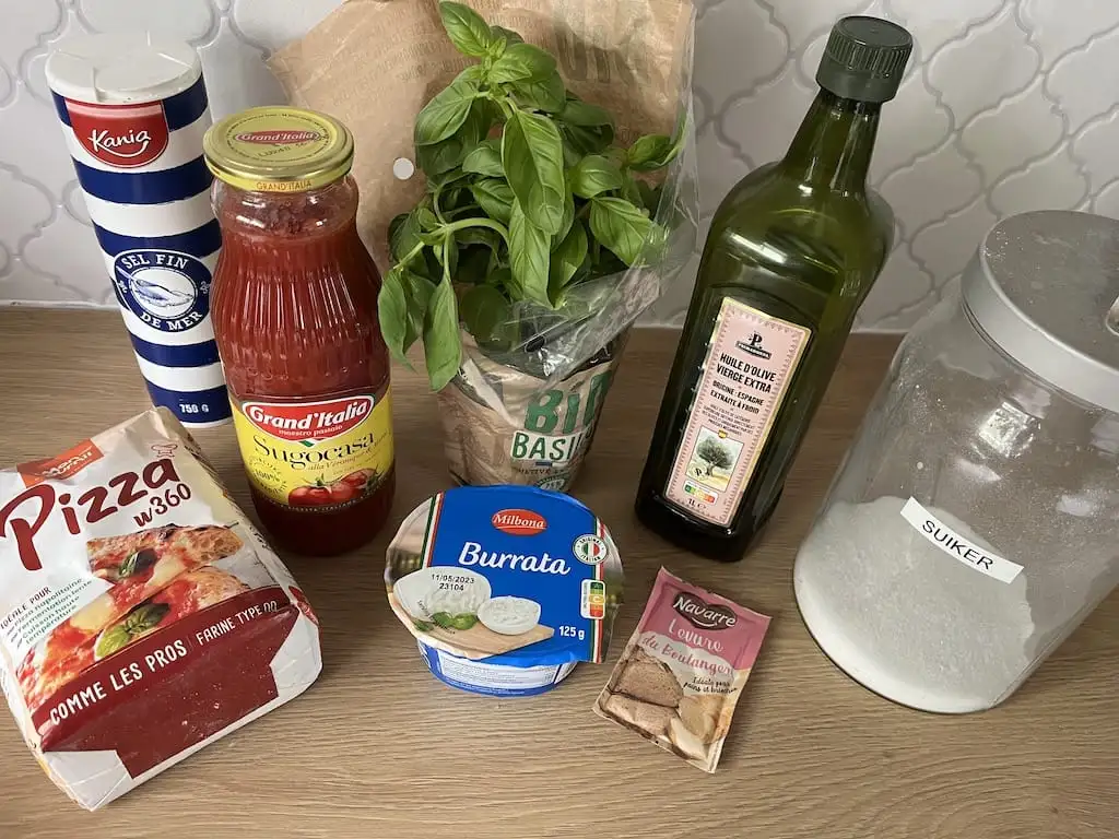 Pizza fritta ingrediënten