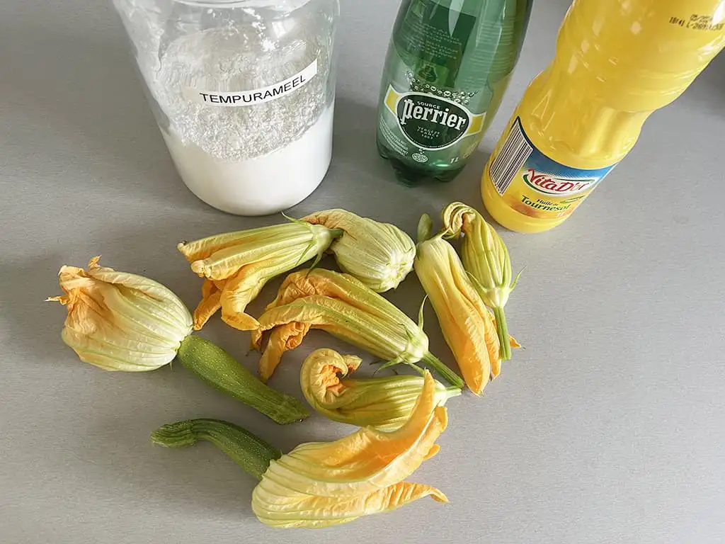 Tempura courgettebloemen ingrediënten