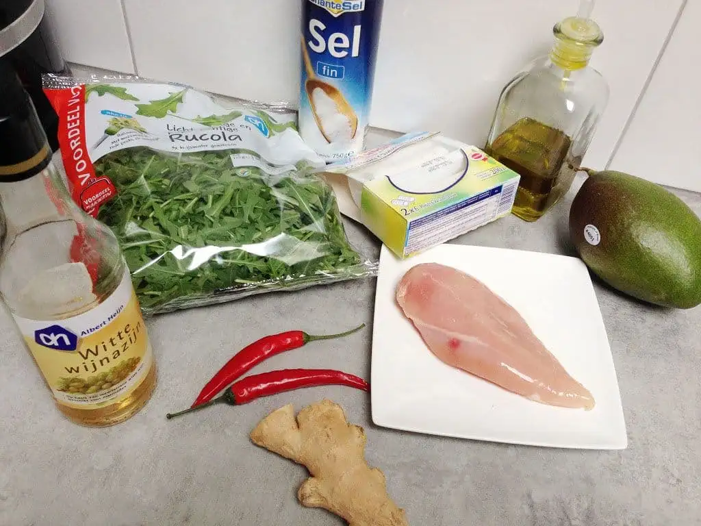 Kip met geitenkaas en mangochutney ingrediënten