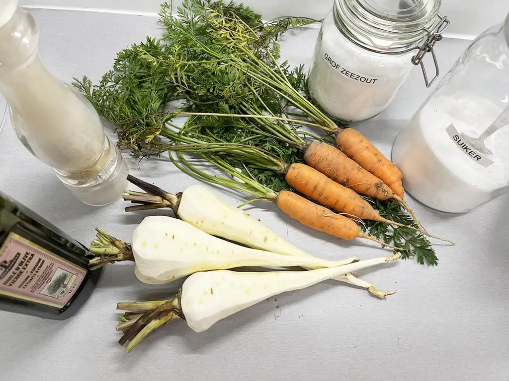 Pastinaak en wortel uit de oven ingrediënten