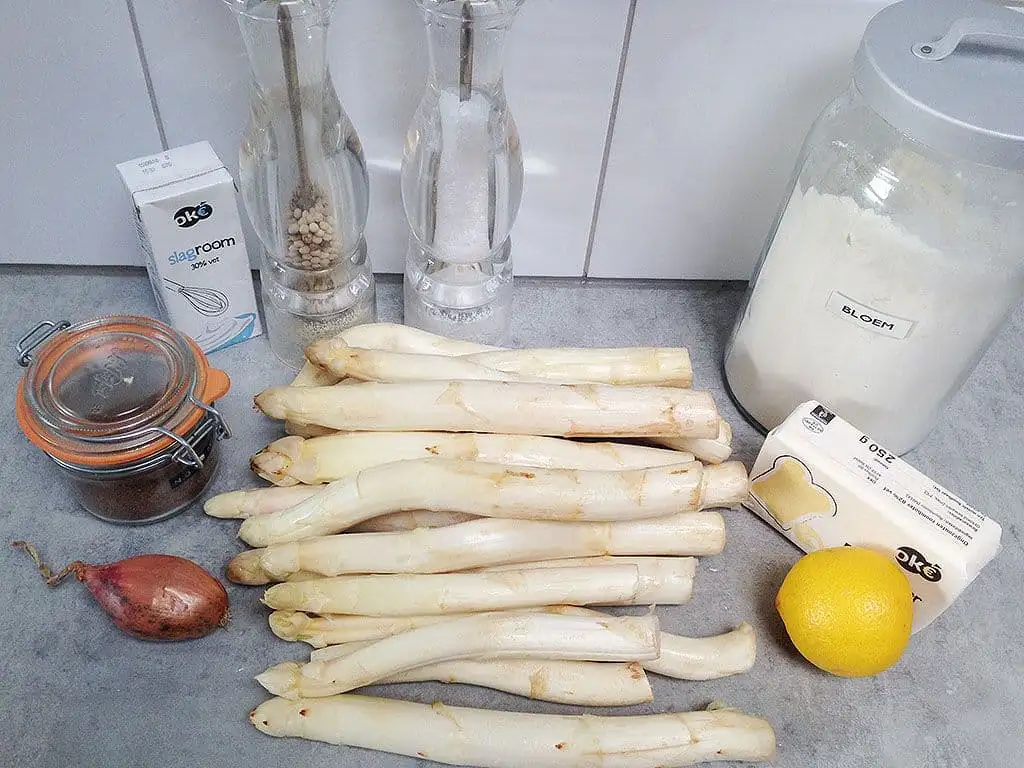 Vol-au-vent met witte asperges ingrediënten