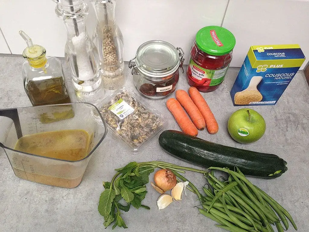 Vegetarische couscous met appel en sperziebonen ingrediënten