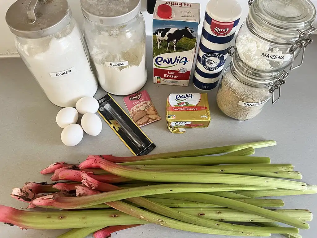 Rabarber-schuimvlaai ingrediënten