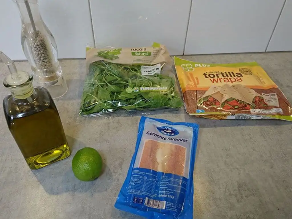 Gerookte forel wrap met limoen ingrediënten