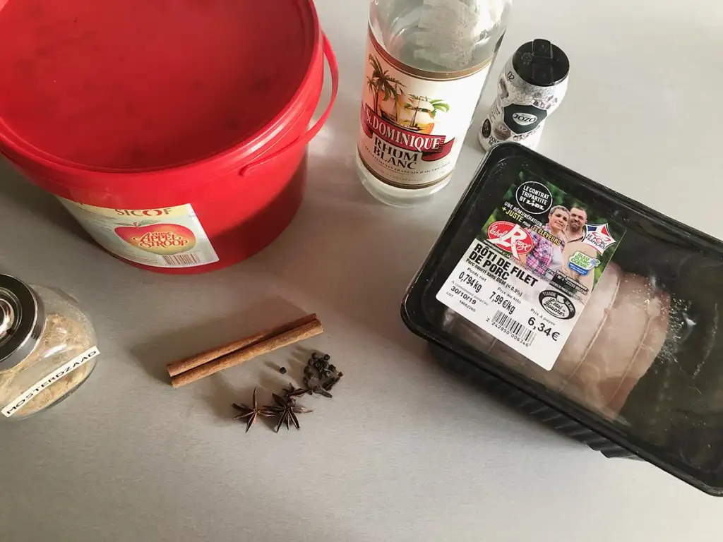 Varkensrollade met stroopsaus ingrediënten
