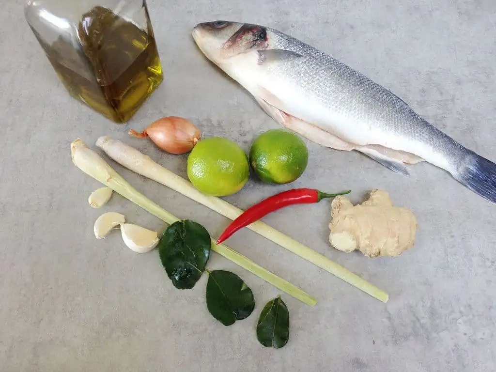 Zeebaars met citroengras en gember ingrediënten