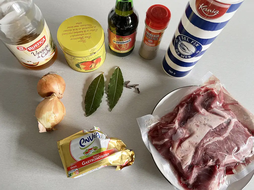Patatje stoofvlees (friet stoofvlees) ingrediënten