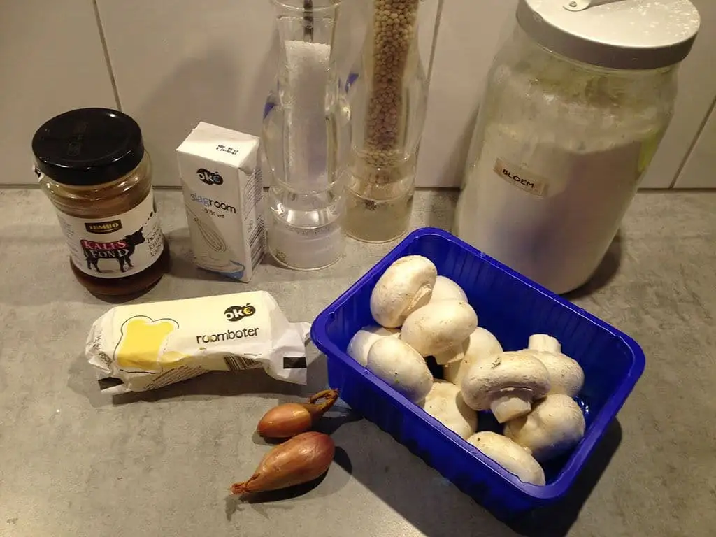 Champignonroomsaus ingrediënten