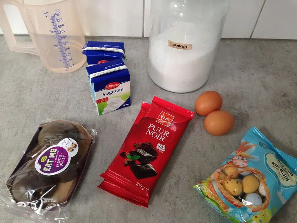 Chocolade parfait met passievrucht ingrediënten