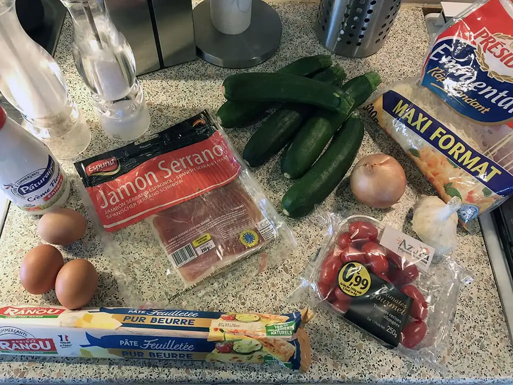 Courgette quiche met serranoham ingrediënten