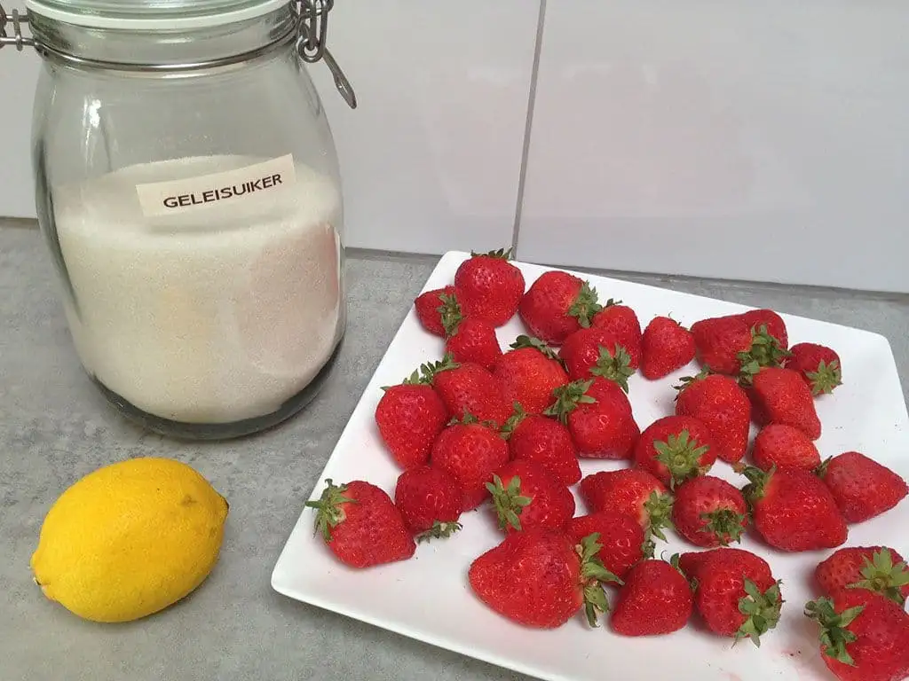 Zelf aardbeienjam maken ingrediënten