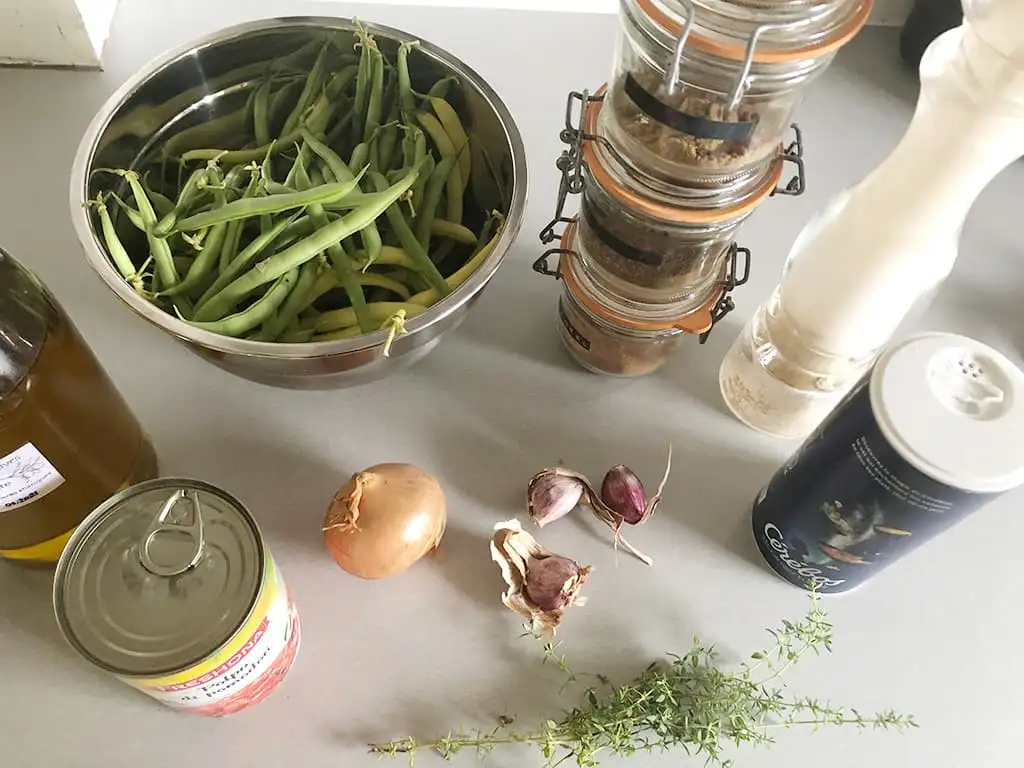 Libanese sperziebonen met tomaat ingrediënten
