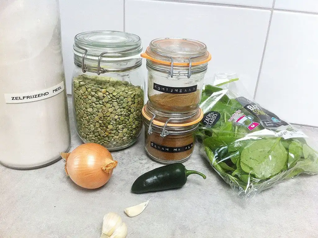Surinaamse phulauri met zoete tomaten chutney ingrediënten