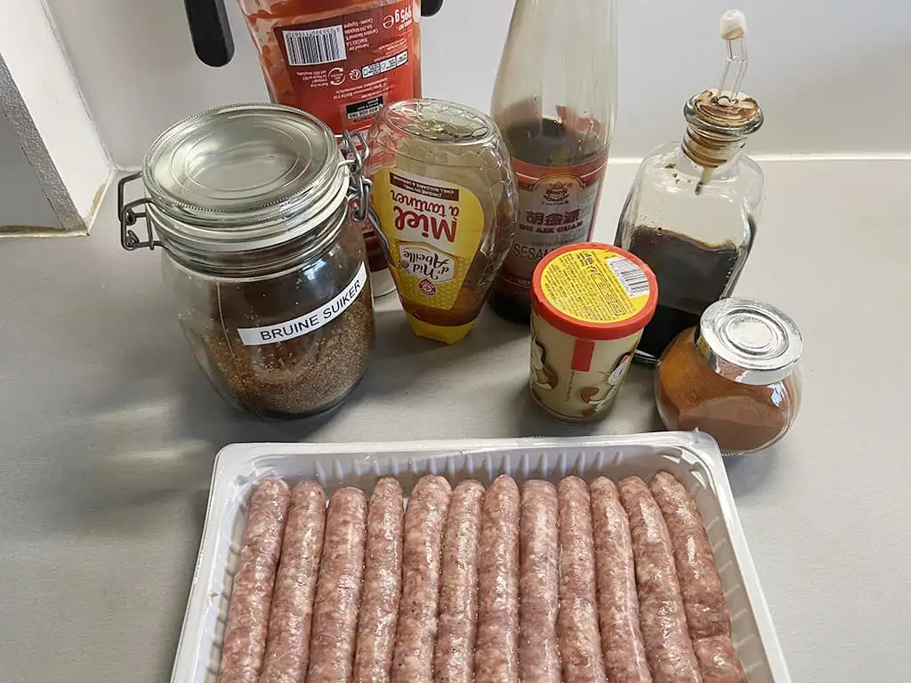 Sticky chipolata worstjes ingrediënten