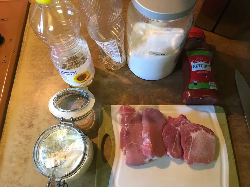 Tangcu Liji (zoetzure varkensreepjes) ingrediënten