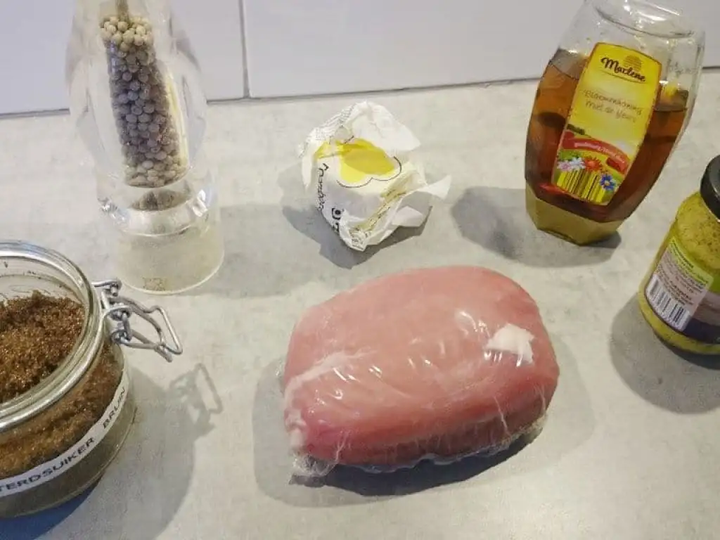 Beenham met honing-mosterd ingrediënten