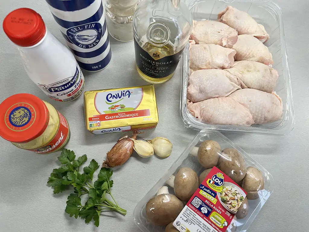 Kippendijen met champignonroomsaus ingrediënten