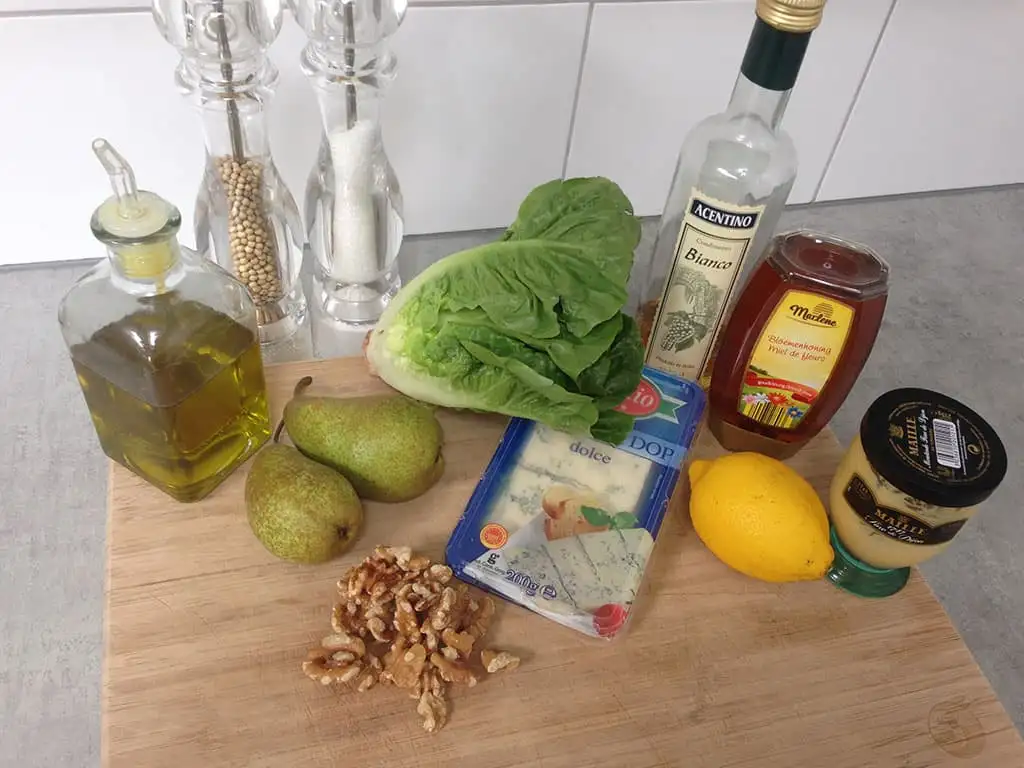 Salade met peer en gorgonzola ingrediënten