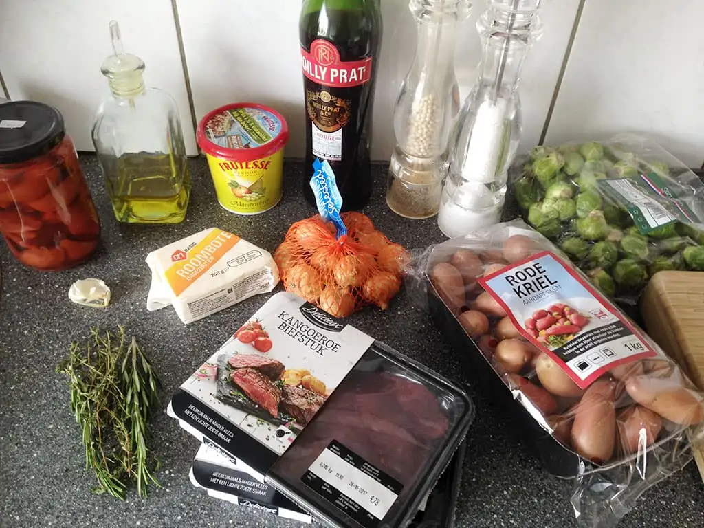 Kangoeroe biefstuk met stroopsaus ingrediënten