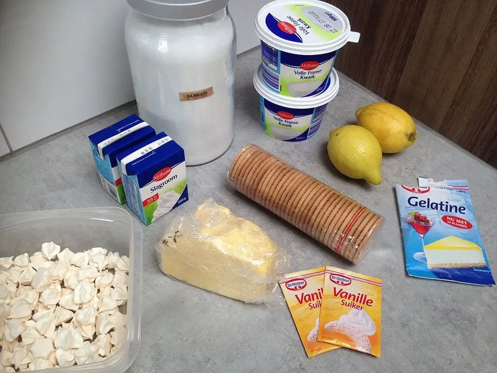 Citroen kwarktaart met meringues ingrediënten