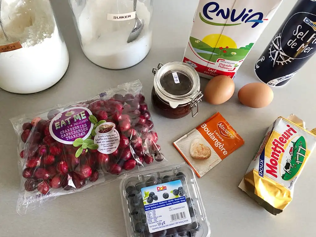 Brioche gevuld met fruit ingrediënten