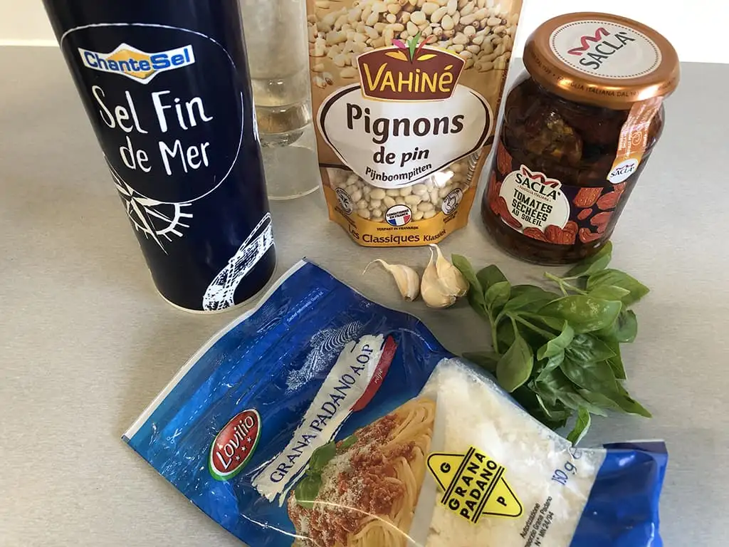 Rode pesto ingrediënten