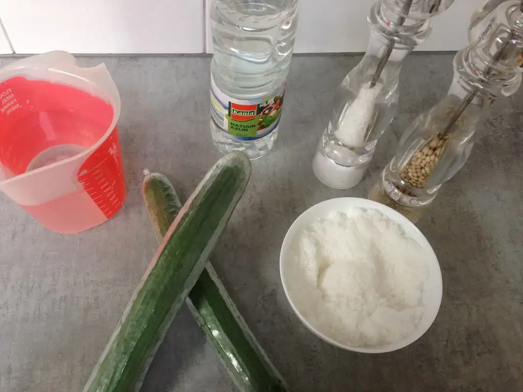 Zoetzure komkommer ingrediënten