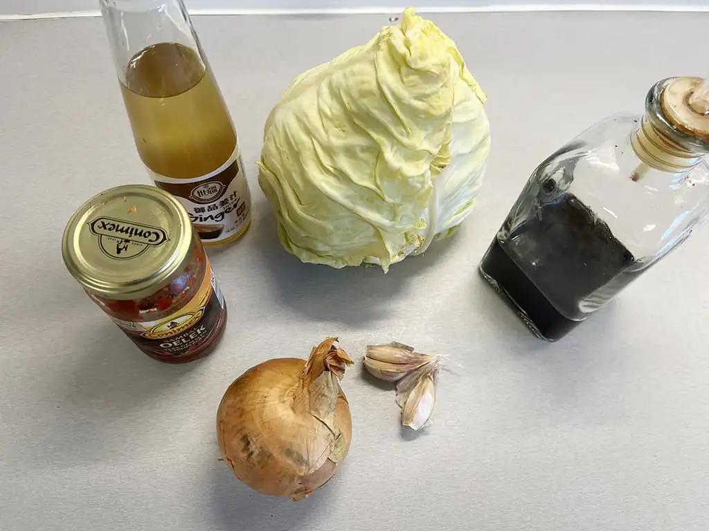 Spitskool wokken ingrediënten