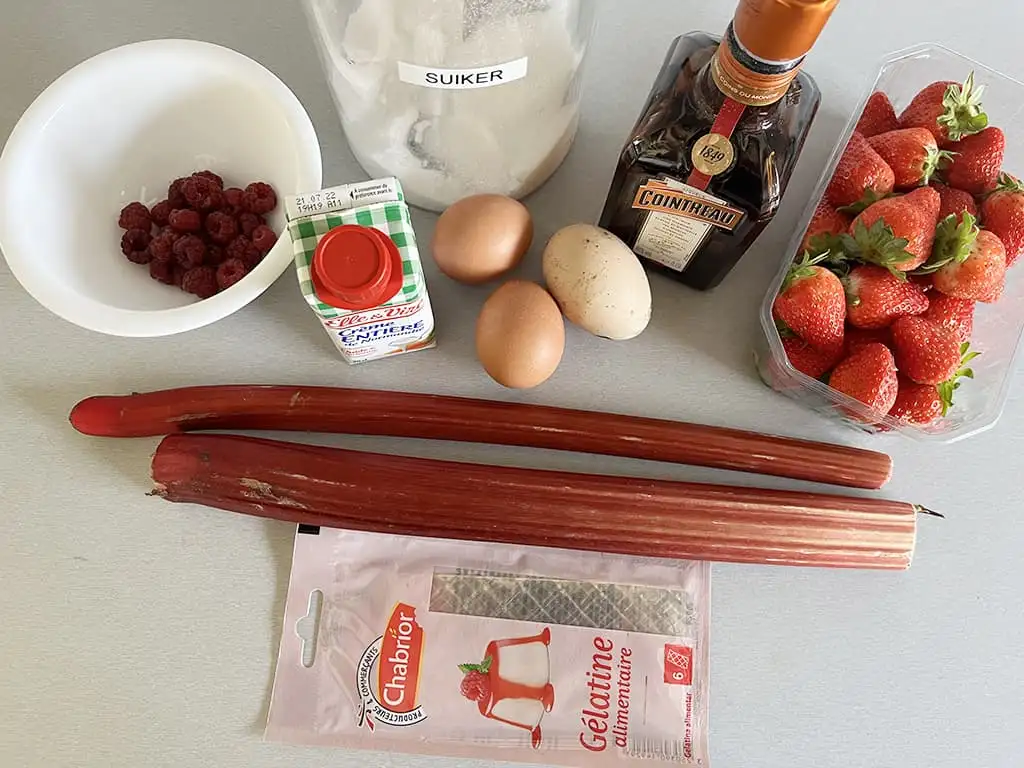 Rabarber toetje ingrediënten