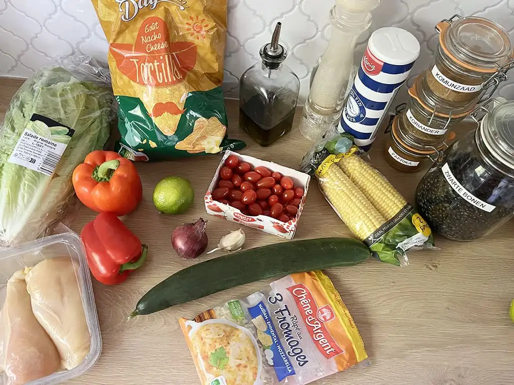 Mexicaanse salade met mais en zwarte bonen ingrediënten