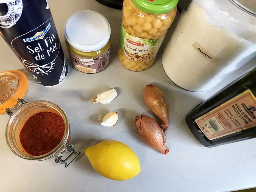 Hummus met gekarameliseerde sjalot ingrediënten